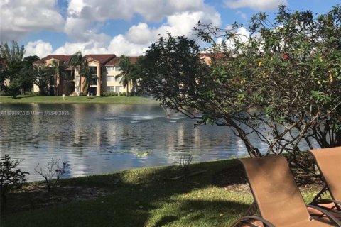 Copropriété à louer à Miramar, Floride: 2 chambres, 89.74 m2 № 1964827 - photo 15