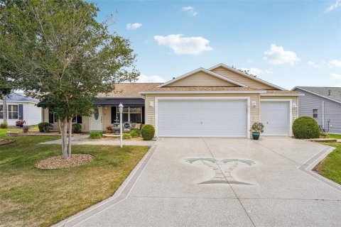 House in The Villages, Florida 3 bedrooms, 173.91 sq.m. № 2151821 - photo 21