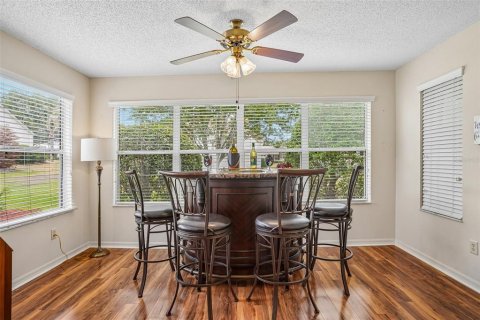 House in The Villages, Florida 3 bedrooms, 173.91 sq.m. № 2151821 - photo 11