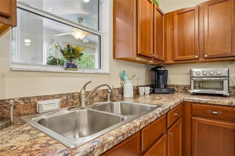 House in The Villages, Florida 3 bedrooms, 173.91 sq.m. № 2151821 - photo 28