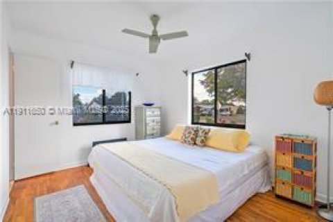 Купить виллу или дом в Холливуд, Флорида 4 спальни, 178.37м2, № 1967564 - фото 5