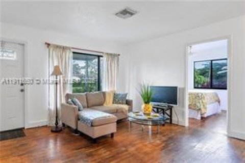 Купить виллу или дом в Холливуд, Флорида 4 спальни, 178.37м2, № 1967564 - фото 11