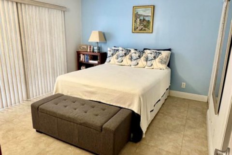 Copropriété à louer à Fort Lauderdale, Floride: 2 chambres, 102.19 m2 № 2432906 - photo 18