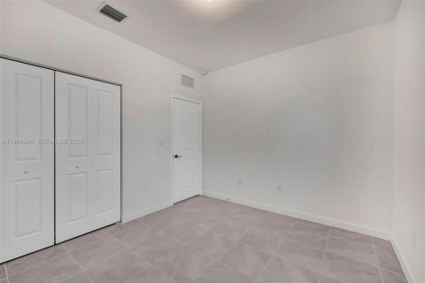 Купить виллу или дом в Хомстед, Флорида 4 спальни, 170.29м2, № 2005437 - фото 14