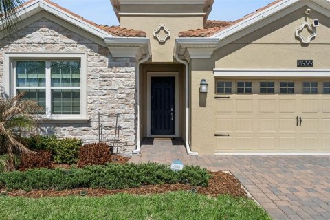 House in Davenport, Florida 4 bedrooms, 238.85 sq.m. № 2205190 - photo 4