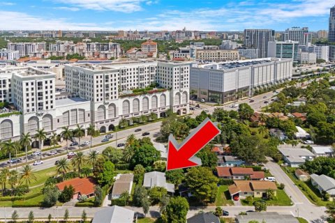 Купить виллу или дом в Корал-Гейблс, Флорида 3 спальни, 124.3м2, № 1889894 - фото 3