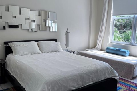Снять в аренду кондоминиум в Майами-Бич, Флорида 3 спальни, 126.35м2, № 2088833 - фото 23
