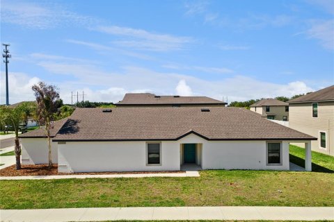 Casa en venta en Lakeland, Florida, 3 dormitorios, 154.03 m2 № 2217309 - foto 3