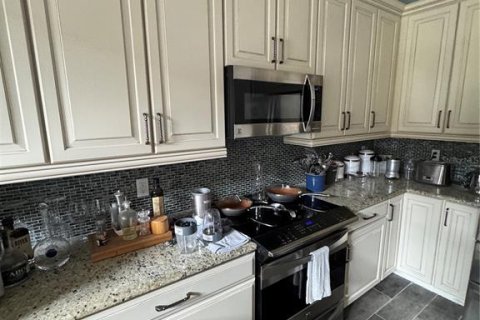 Adosado en venta en Sanford, Florida, 3 dormitorios, 210.7 m2 № 1902204 - foto 3