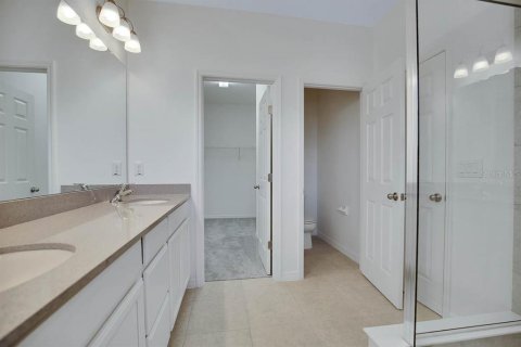 Adosado en alquiler en Fish Hawk, Florida, 3 dormitorios, 161.37 m2 № 1914486 - foto 15