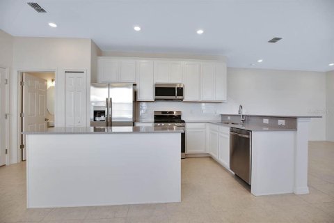 Adosado en alquiler en Fish Hawk, Florida, 3 dormitorios, 161.37 m2 № 1914486 - foto 7