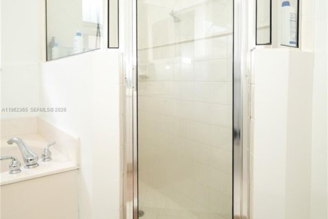 Villa ou maison à vendre à Miramar, Floride: 4 chambres, 174.47 m2 № 2027047 - photo 29