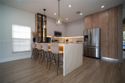 Villa ou maison à vendre à Miramar, Floride: 4 chambres, 174.47 m2 № 2027047 - photo 3