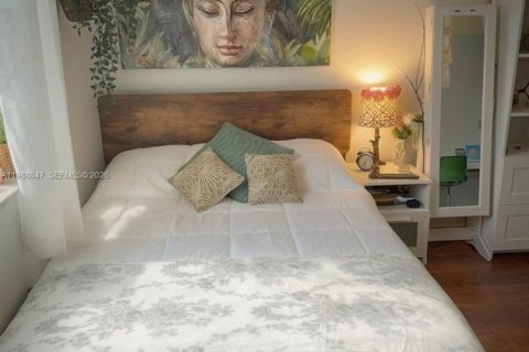 Condo in Miami, Florida, 2 bedrooms  № 2063270 - photo 22