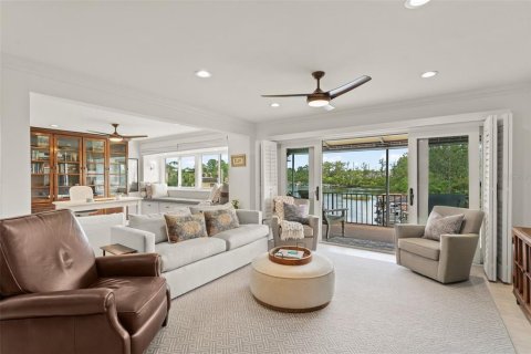 Condominio en venta en Orlando, Florida, 3 dormitorios, 222.41 m2 № 1665838 - foto 6
