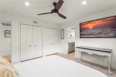 Condominio en venta en Orlando, Florida, 3 dormitorios, 222.41 m2 № 1665838 - foto 18