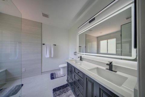 Touwnhouse à vendre à Riviera Beach, Floride: 3 chambres, 153.38 m2 № 2077539 - photo 9
