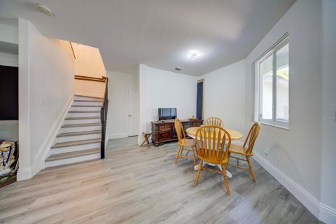 Touwnhouse à vendre à Riviera Beach, Floride: 3 chambres, 153.38 m2 № 2077539 - photo 20