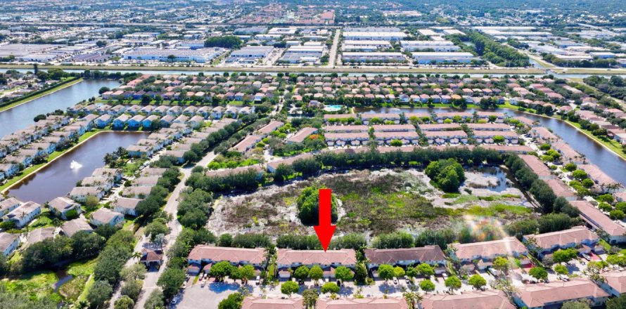 Touwnhouse à Riviera Beach, Floride 3 chambres, 153.38 m2 № 2077539