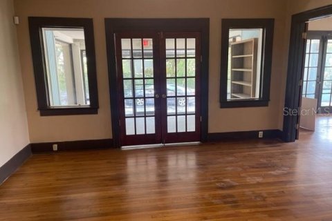 House in Altamonte Springs, Florida 3 bedrooms, 224.73 sq.m. № 539151 - photo 19
