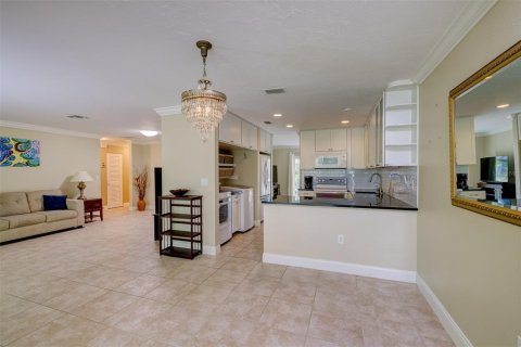 Copropriété à vendre à Sarasota, Floride: 2 chambres, 160.26 m2 № 2434959 - photo 18
