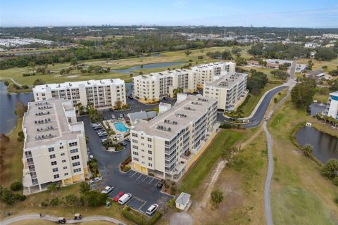 Condominio en alquiler en Largo, Florida, 3 dormitorios, 146.32 m2 № 1529041 - foto 4