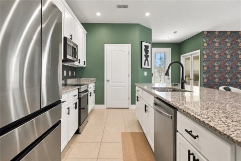 Villa ou maison à vendre à Punta Gorda, Floride: 3 chambres, 191.94 m2 № 2419677 - photo 11