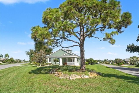 Villa ou maison à vendre à Venice, Floride: 3 chambres, 184.5 m2 № 2426881 - photo 2