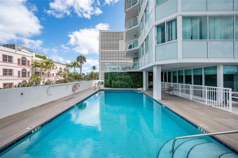 Condominio en venta en Miami Beach, Florida, 2 dormitorios, 94.76 m2 № 1982509 - foto 26