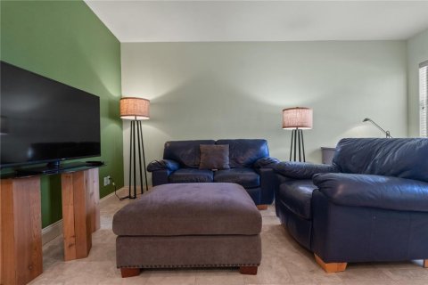 Apartamento en alquiler en Tampa, Florida, 1 dormitorio, 55.74 m2 № 1780600 - foto 10