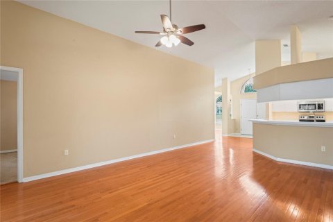 Casa en venta en Spring Hill, Florida, 3 dormitorios, 160.26 m2 № 1902470 - foto 15