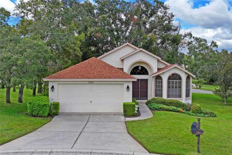 Casa en venta en Spring Hill, Florida, 3 dormitorios, 160.26 m2 № 1902470 - foto 2
