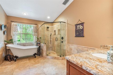 House in Apopka, Florida 3 bedrooms, 223.34 sq.m. № 1808431 - photo 26