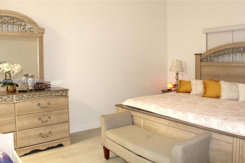 Villa ou maison à vendre à Homestead, Floride: 3 chambres, 128.21 m2 № 1986604 - photo 13