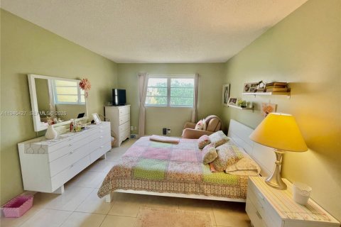 Copropriété à louer à Tamarac, Floride: 1 chambre, 61.32 m2 № 2002410 - photo 16