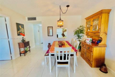 Copropriété à louer à Tamarac, Floride: 1 chambre, 61.32 m2 № 2002410 - photo 7