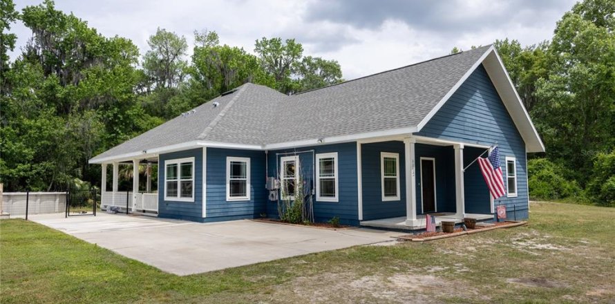Casa en Gainesville, Florida 3 dormitorios, 180.14 m2 № 1653702