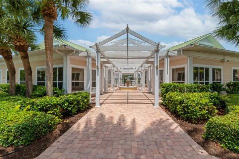 Condo in Bradenton, Florida, 1 bedroom  № 2237011 - photo 18