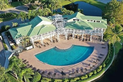 Condo in Bradenton, Florida, 1 bedroom  № 2237011 - photo 17