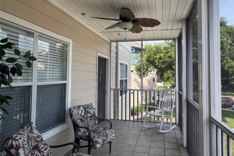 Condo in Bradenton, Florida, 1 bedroom  № 2237011 - photo 3