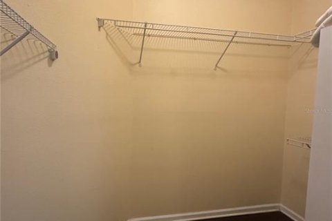 Condo in Bradenton, Florida, 1 bedroom  № 2237011 - photo 11