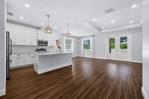 Villa ou maison à louer à Venice, Floride: 3 chambres, 140.93 m2 № 2421820 - photo 7