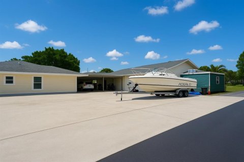 Casa en venta en Alva, Florida, 5 dormitorios, 243.4 m2 № 1902928 - foto 3