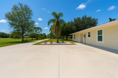 Casa en venta en Alva, Florida, 5 dormitorios, 243.4 m2 № 1902928 - foto 2