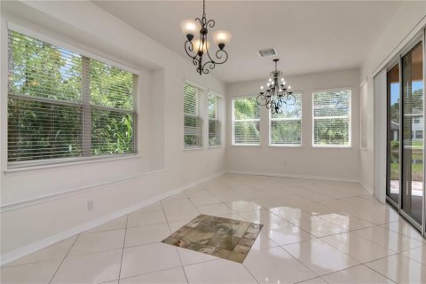 House in Tampa, Florida 5 bedrooms, 307.13 sq.m. № 1815648 - photo 15