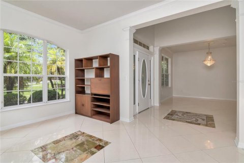 House in Tampa, Florida 5 bedrooms, 307.13 sq.m. № 1815648 - photo 10