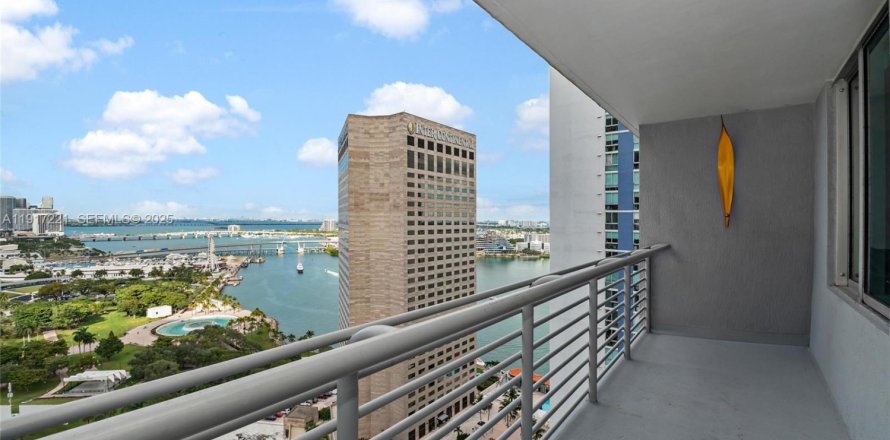 Condo in Miami, Florida, 1 bedroom  № 2018991