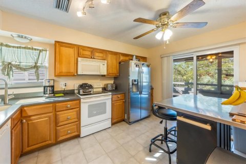 House in Sarasota, Florida 2 bedrooms, 91.04 sq.m. № 1524096 - photo 10