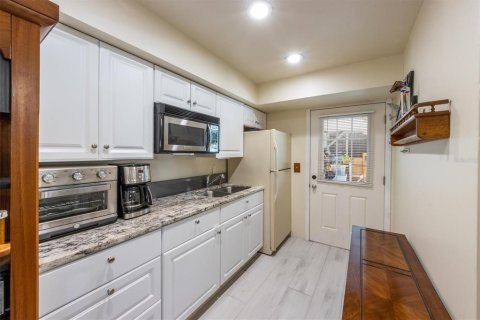 House in Sarasota, Florida 2 bedrooms, 91.04 sq.m. № 1524096 - photo 26
