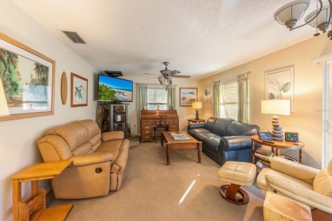 House in Sarasota, Florida 2 bedrooms, 91.04 sq.m. № 1524096 - photo 13